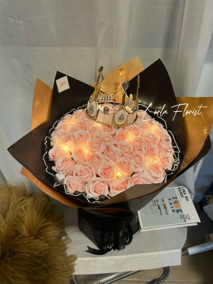 Royal Rose Dome 皇冠玫瑰花冠